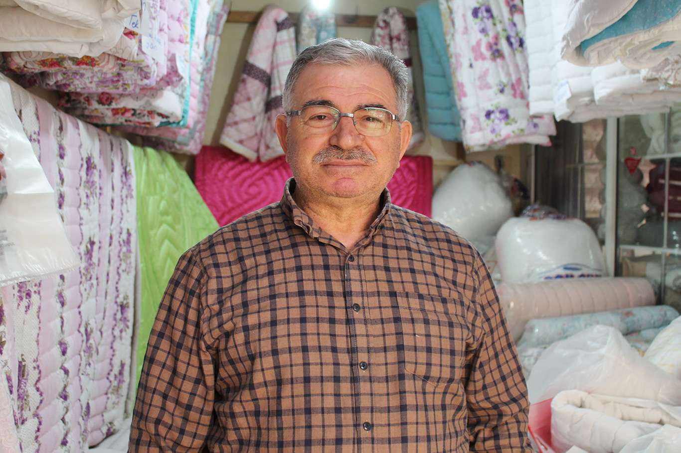 Emektar yorgan ustaları zamana direniyor Emektar yorgan ustaları zamana direniyor